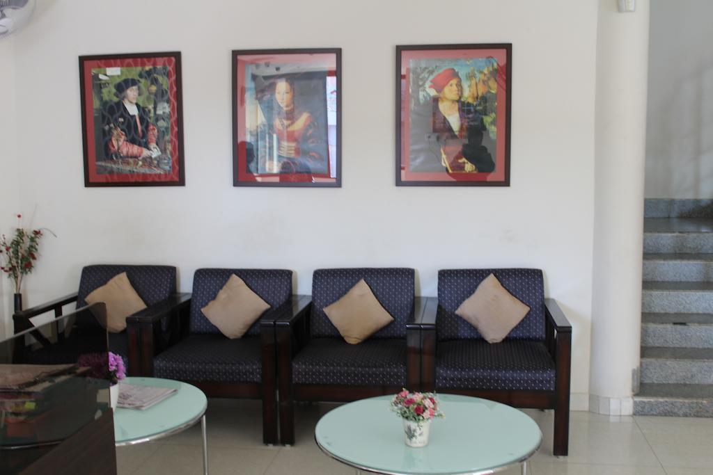 Dibrugarh Club House Hotel Exterior photo